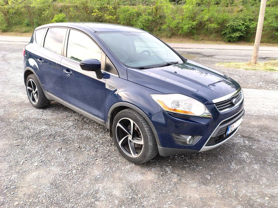 FORD Kuga 2011 — imagine 2