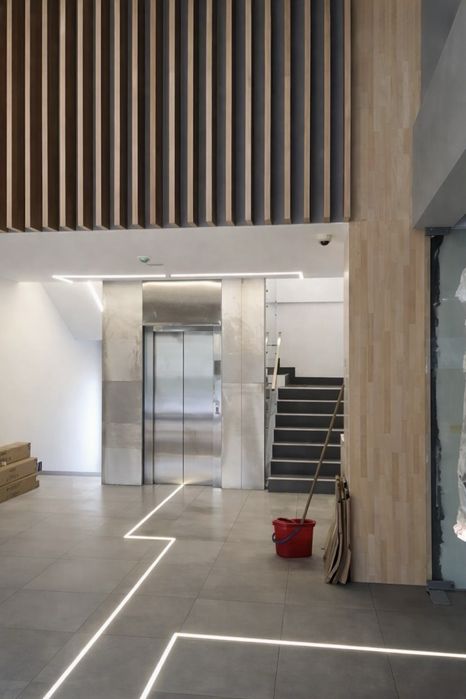 Construim case la rosu si la cheie/ renovari/ instalati sanitare si electrice/ reconsolidari etc
