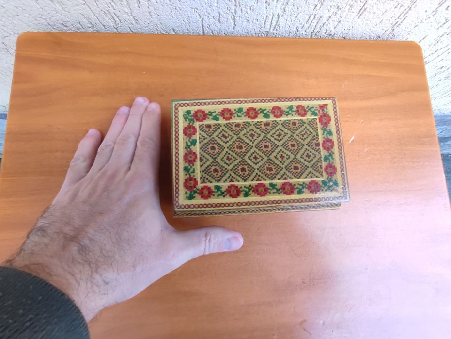 Cutii vintage pentru bijuterii