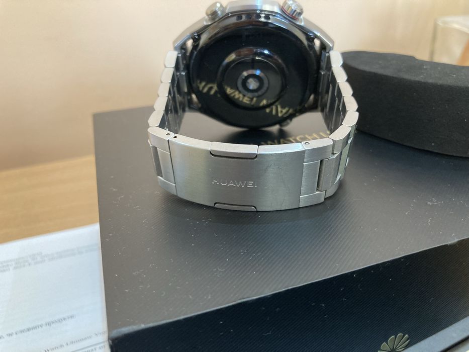 Huawei watch ultimate