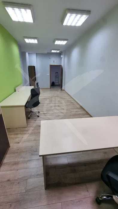 Дава се под наем Офис в Пловдив, Гагарин - 28 кв.м за 179.52 € - Снимка #1