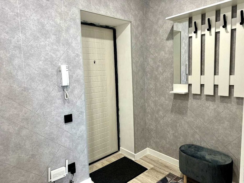 Продается 1 ком квартира район Школьник