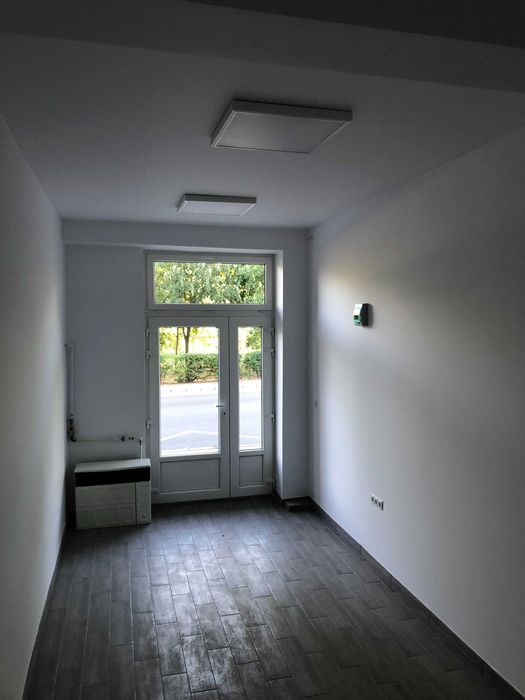 Spatiu comercial de vanzare