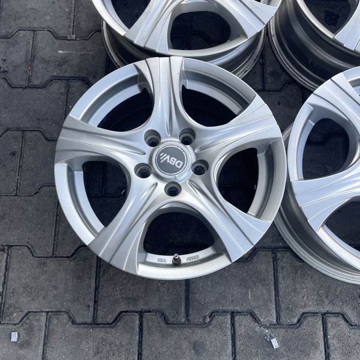 Vand set jante de aliaj pe 16 Dacia Duster Megane Scenic 5x114,3