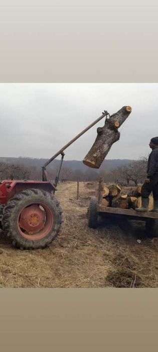 Încărcător in tiranti ( girafă lift etc )