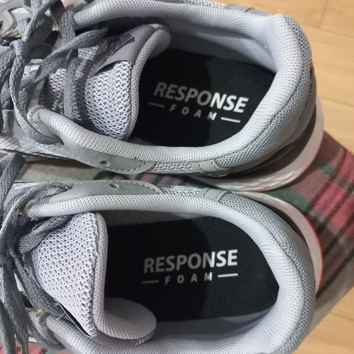 Продам кроссовки оригинал Adidas! Размер 42.