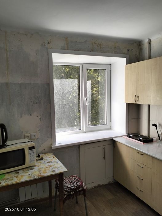 Продам 3х комн. В 3м микр-он. 3э угловая.
