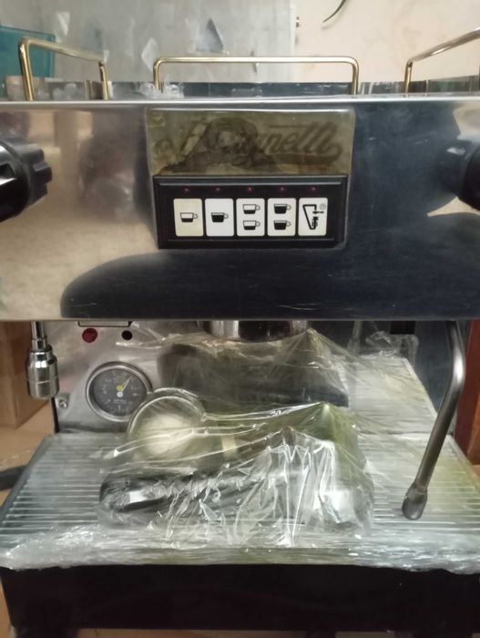 Кофемашина профессиональная