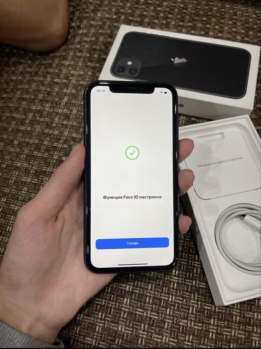 Продам Айфон 11 64gb 84%