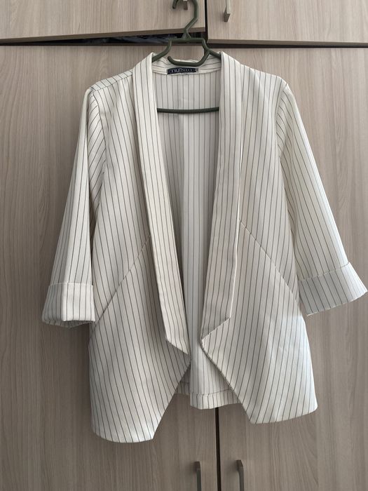 Разгружаю гардероб