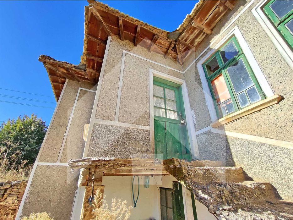 Продава се Къща в Нови пазар - 102 кв.м за 80 €/кв.м - Снимка #12