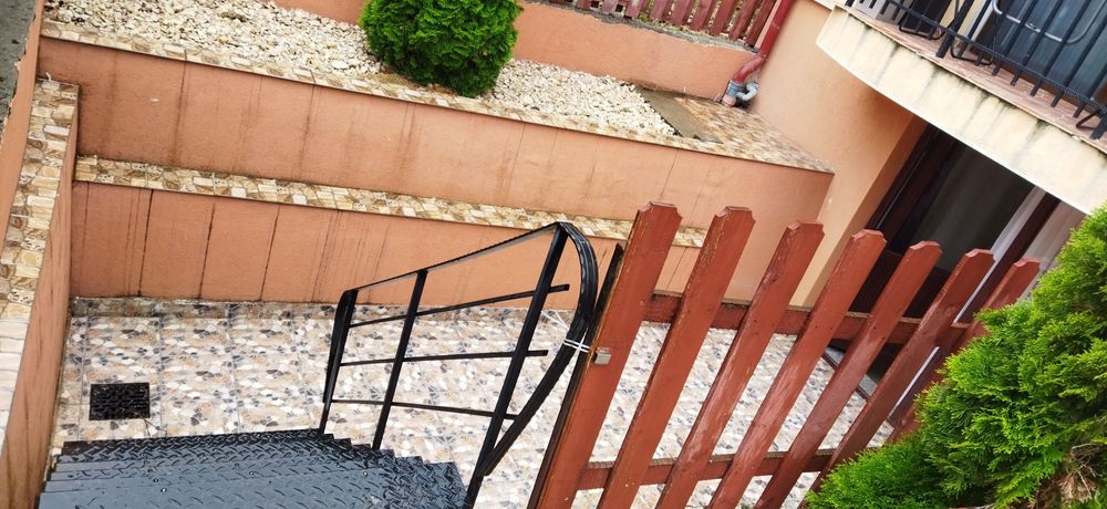 Proprietar vând Garsonieră Modernă + Ters. Prop 10mp /Coresi/Tractorul