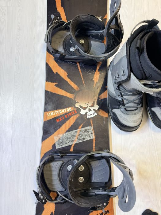 Placa snowboard crazy creek 158cm lungime all mountaing