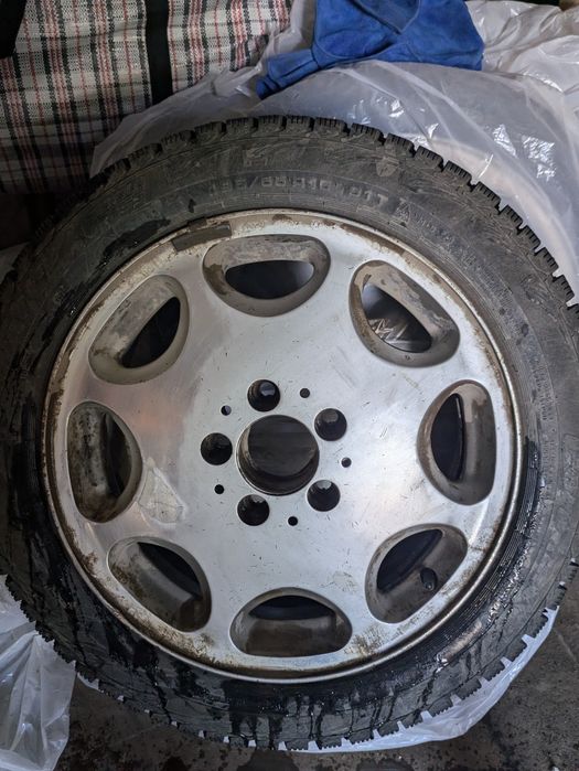 Продам 16 ромашки диски Мерседес