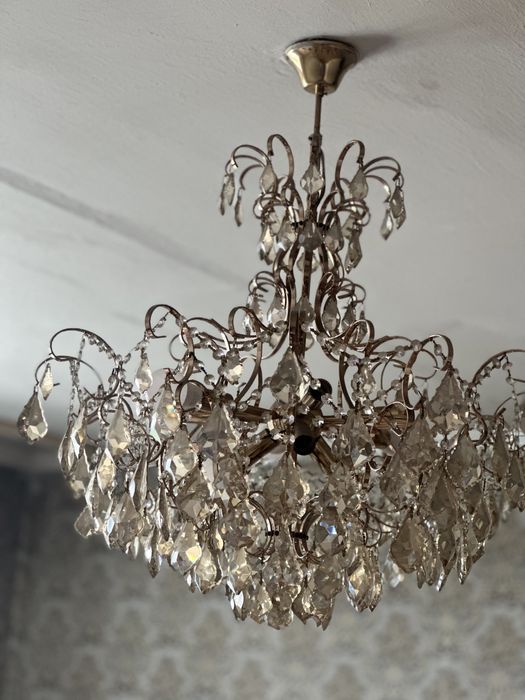 люстра для зала,гостиной