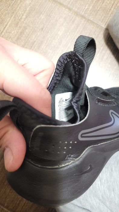 Nike flex runnes номер 27.5