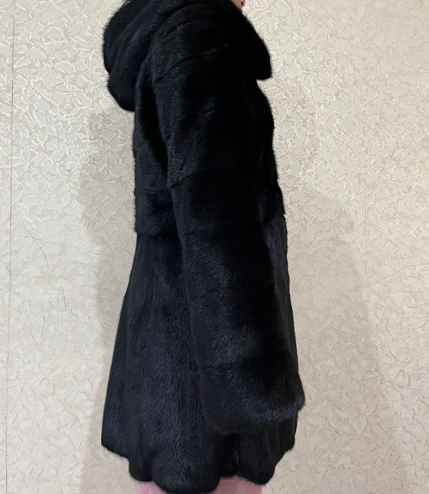 Шуба норка в отличном состоянии