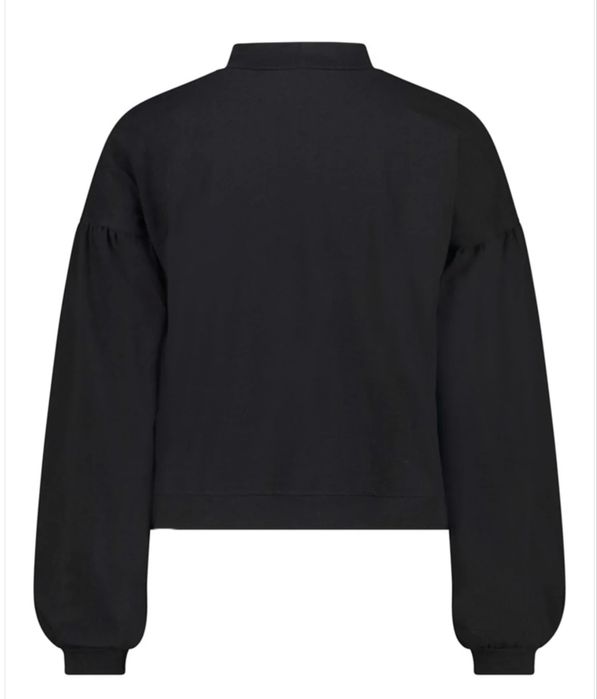 Чисто нов комплект на българския бранд Collection Ka Bo