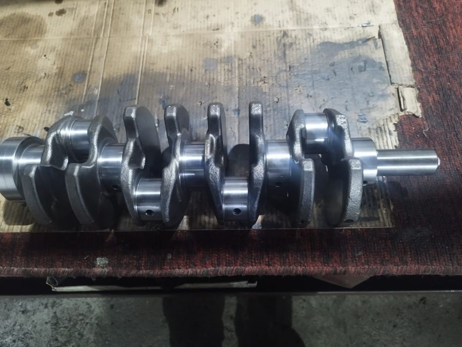 Продам коленвал Хундай .H1