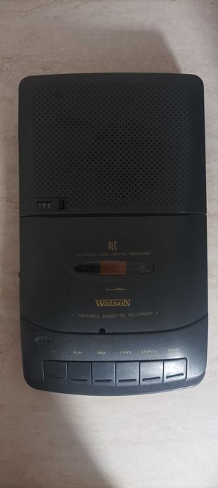 Ретро мини касетофон Watson