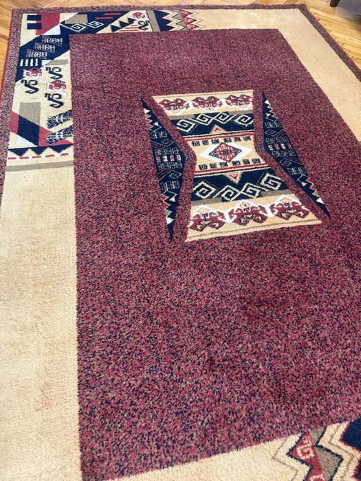 Ковер шеостяной, теплый