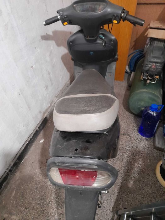 Електрически скутер