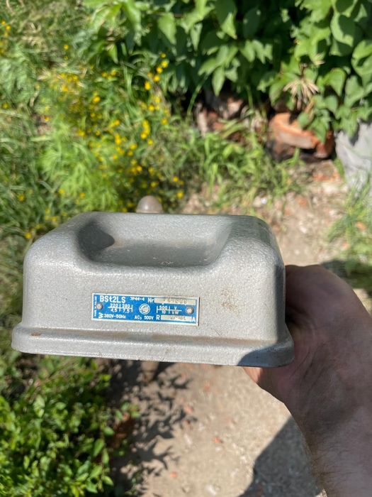 Магнитный пускатель Польский