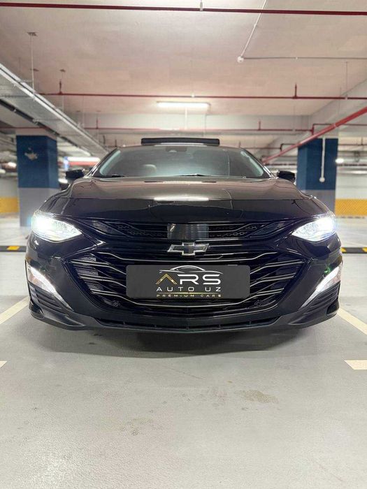 Chevrolet Malibu 2 XL 2023г Черный 44.000 км пробега Родная краска