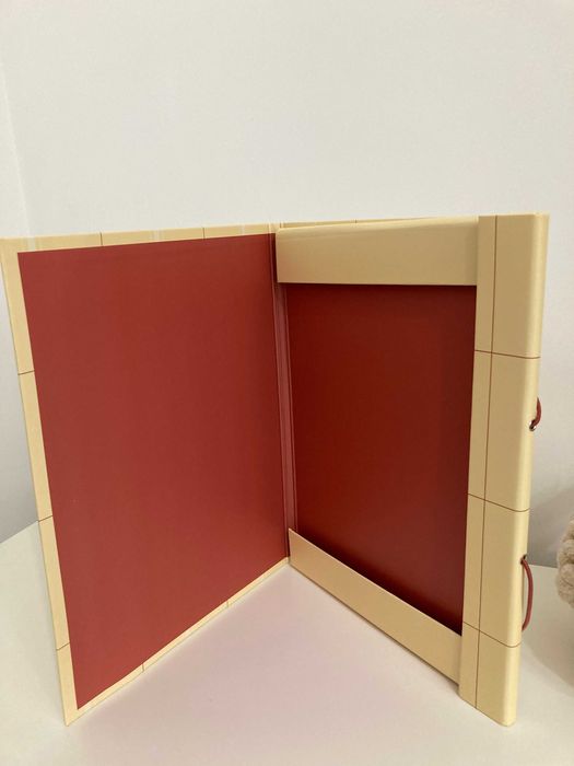 Картонена папка със Снупи Snoopy на Zara Home