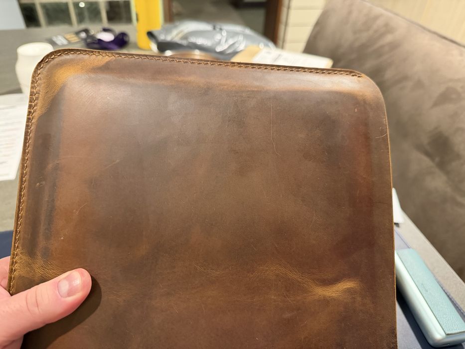 Husa de protectie laptop Macbook 14” - 15” din piele 100%