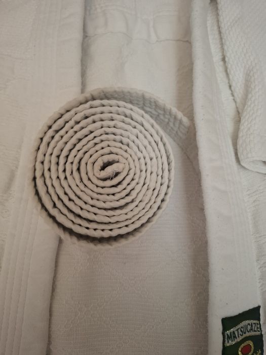 Продам кимано для дзюдо