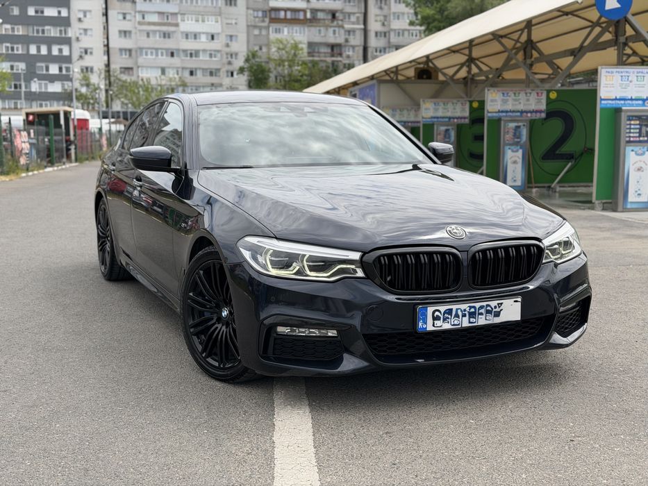 Bmw 530iX 252CP M-Pack/Laser/H&K/Camera/Head-up/