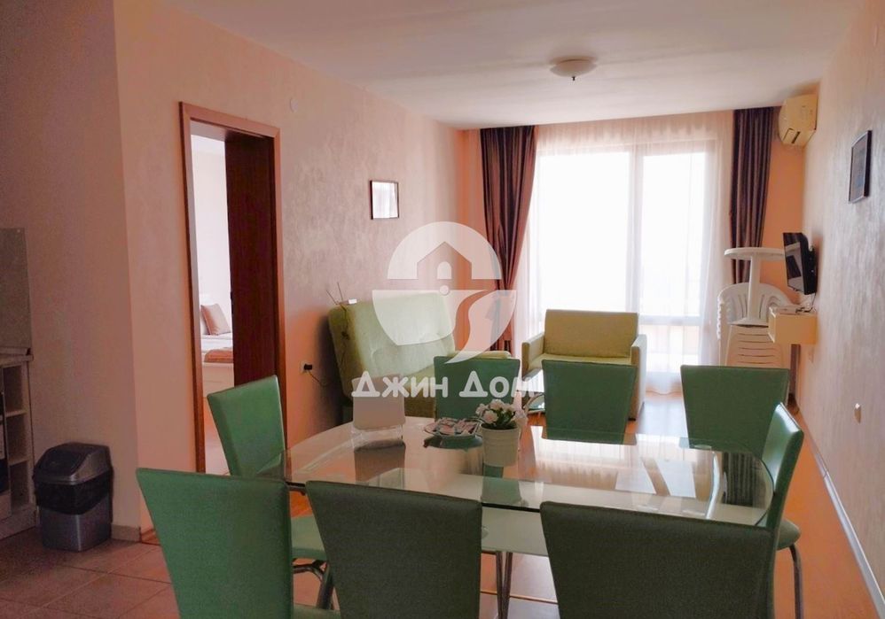 Продава се Четиристаен апартамент в Свети Влас - 143 кв.м за 1903 €/кв.м - Снимка #1