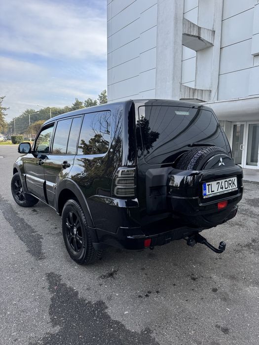 Vand Mitsubishi Pahero!