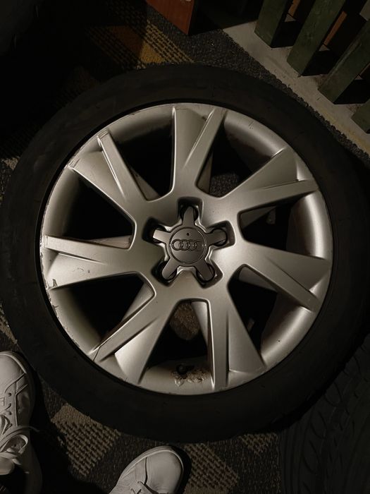 Vand anvelope de vara +jante audi R17