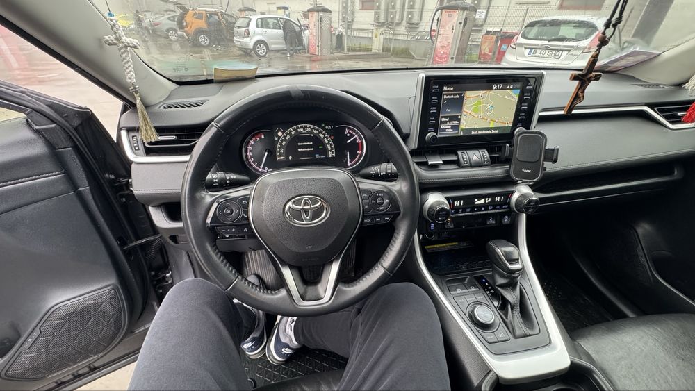 Toyota Rav 4 benzina  Detin Carte Service
