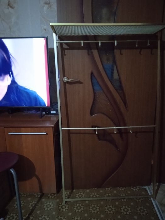 Вешалка настенная (металлическая)