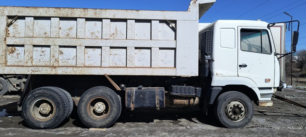 Продам самосвал Camc