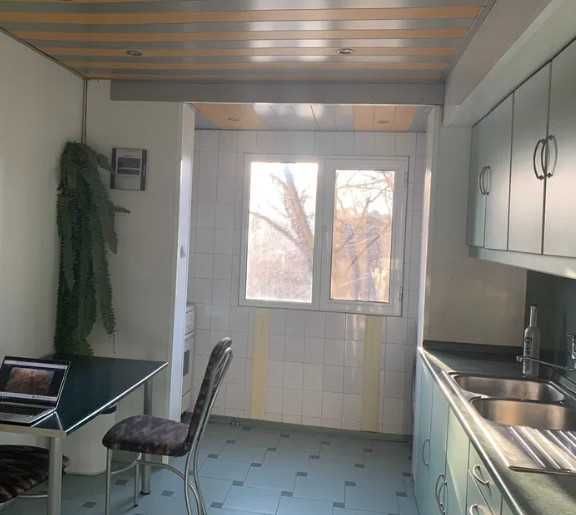 Дава се под наем Тристаен апартамент в Пловдив, Център - 90 кв.м за 443.7 € - Снимка #6