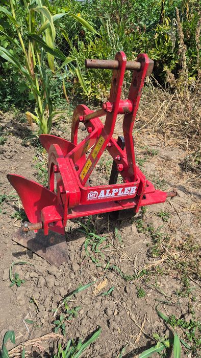 Tractor mitubishi MT18 4x4 cu freza si plug