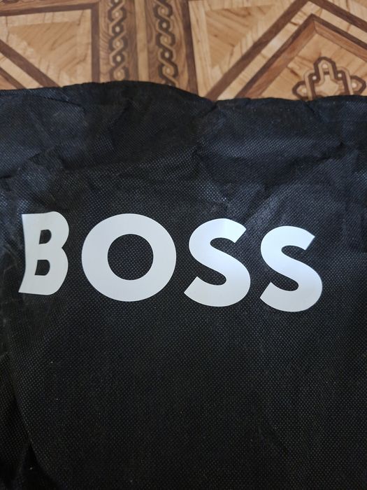 Сумочка Boss чёрная