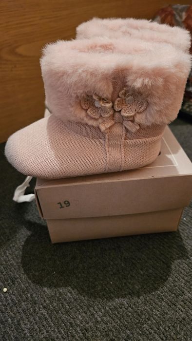 Детски пухени боти