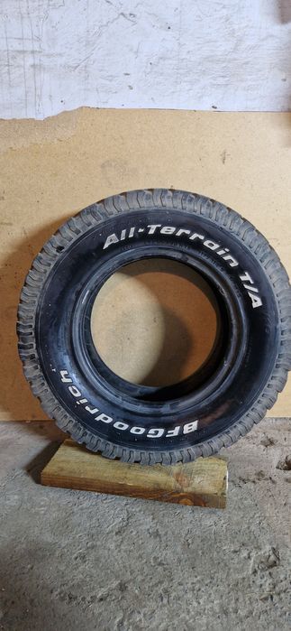 Продам на запаску 1 балон 265/70 r16