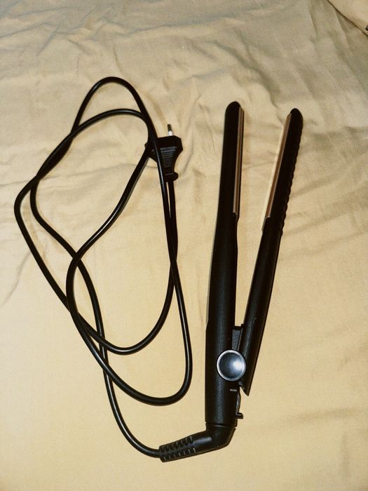 Утюжок для волос