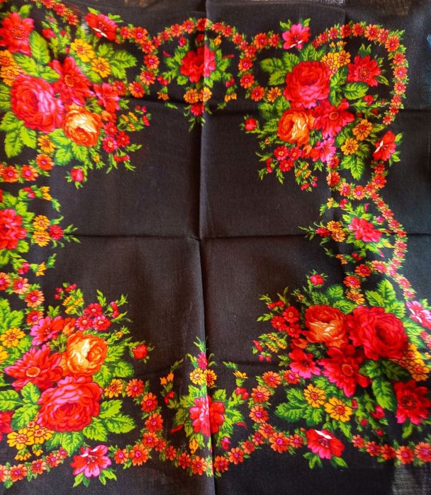 Винтажные шерстяные платки