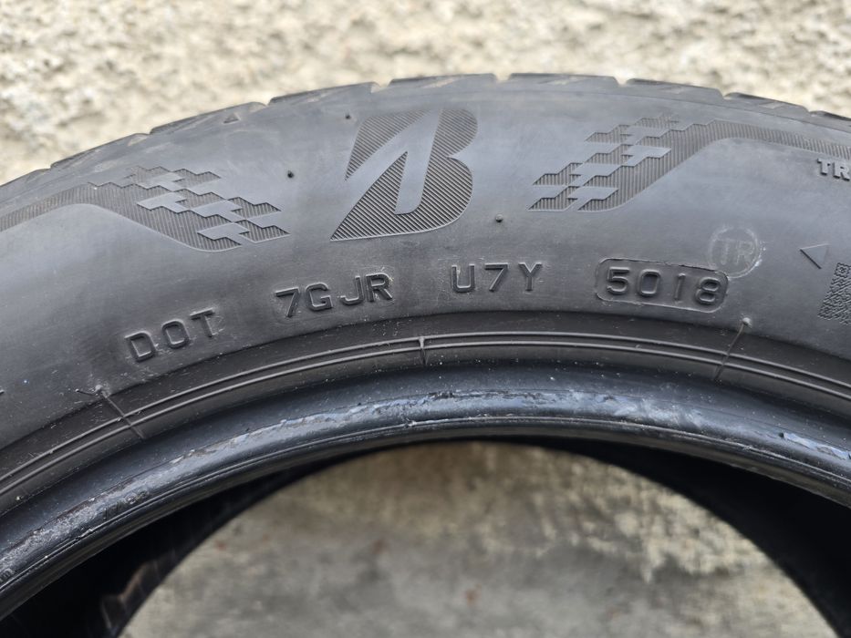 Brigestone Turanza T005 225 50 17 98Y