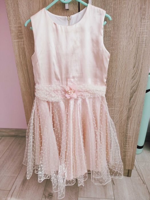 Детска официална рокля 7/8 години