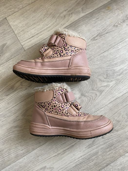 Обувь на девочку