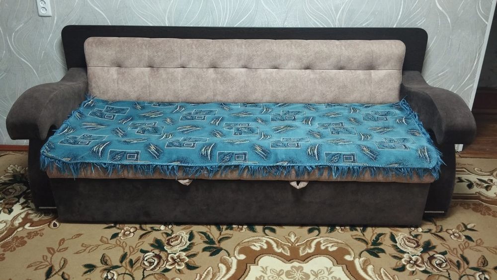 Продам диван в отличном состоянии