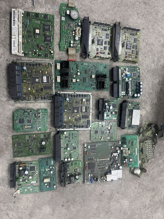 Электронные блоки мерседес на запчасти